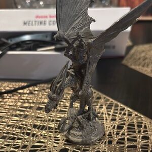 Gray Dragon Claw Sculpture Art Piece